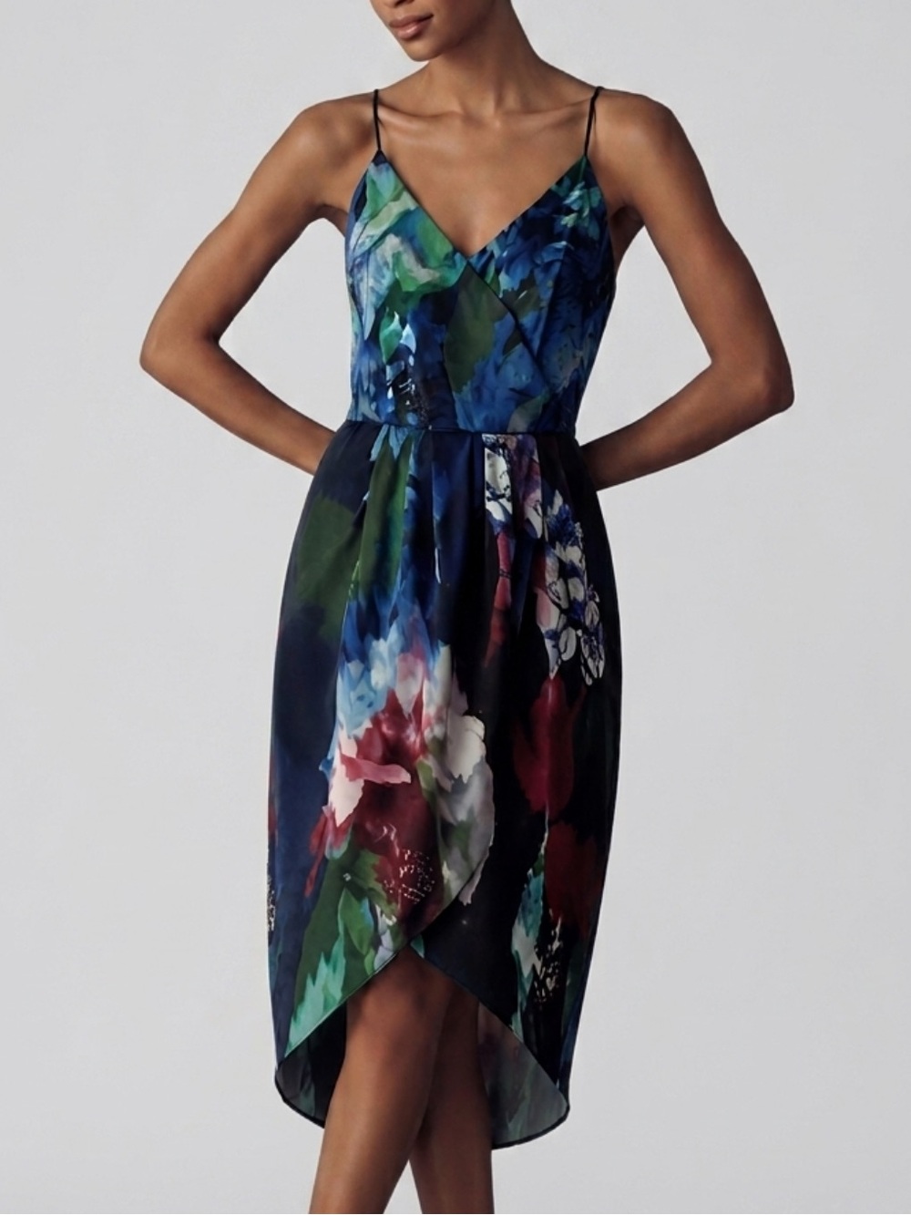 Chelsea28 Watercolor Print Faux Wrap Slipdress Size 4 Pleated Tulip Midi Dress